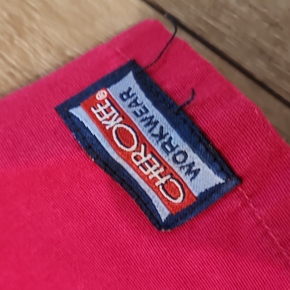 Cherokee Scrub Top - Picture 2 of 4